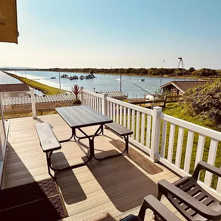 ホリデーパーク Sandpiper Port Haverigg Marina ミロム